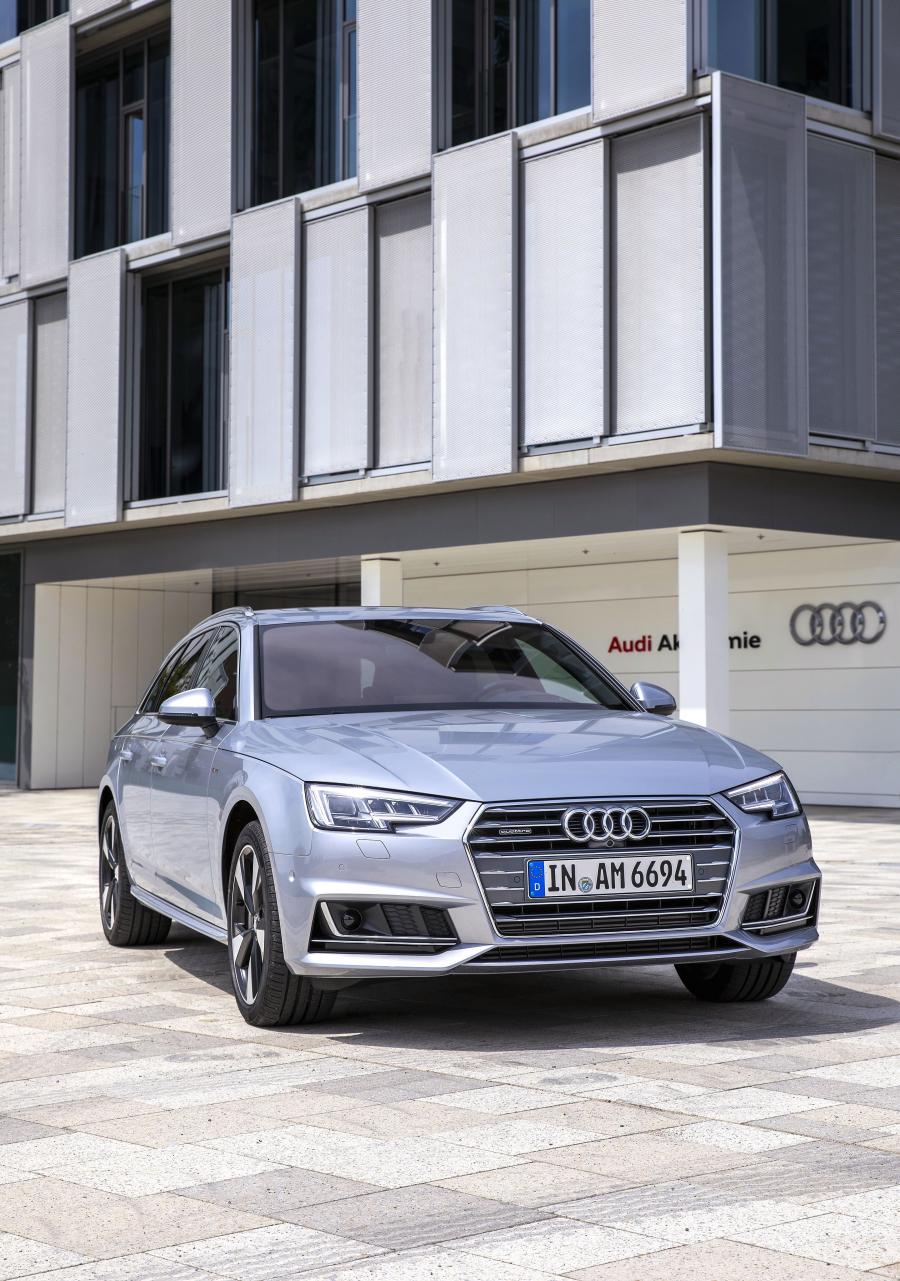  Audi A4 Avant TFSI Ultra S-Line (B9) 2016 года  (WW) (фото 2 из 14)